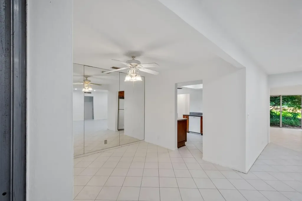 4704 Queen Palm Lane Tamarac FL 33319