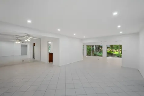 4704 Queen Palm Lane Tamarac FL 33319