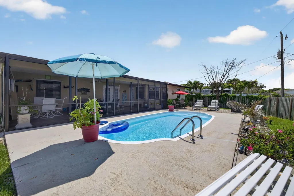 437 SE Nome Drive Port St Lucie FL 34984