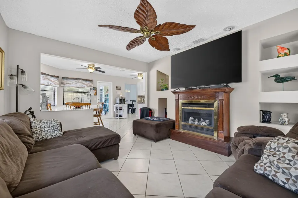 437 SE Nome Drive Port St Lucie FL 34984