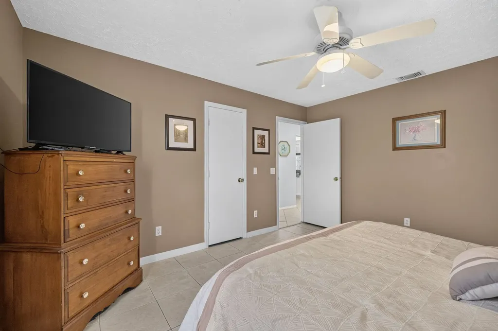 437 SE Nome Drive Port St Lucie FL 34984