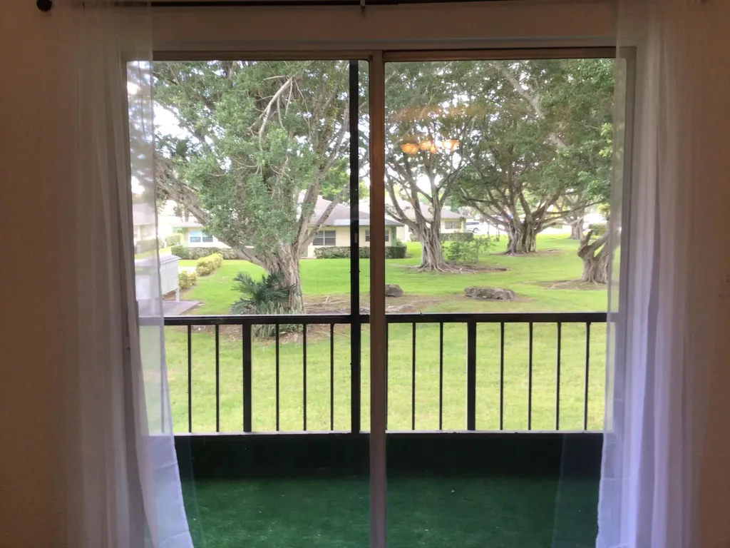 4109 NW 88th Avenue Coral Springs FL 33065