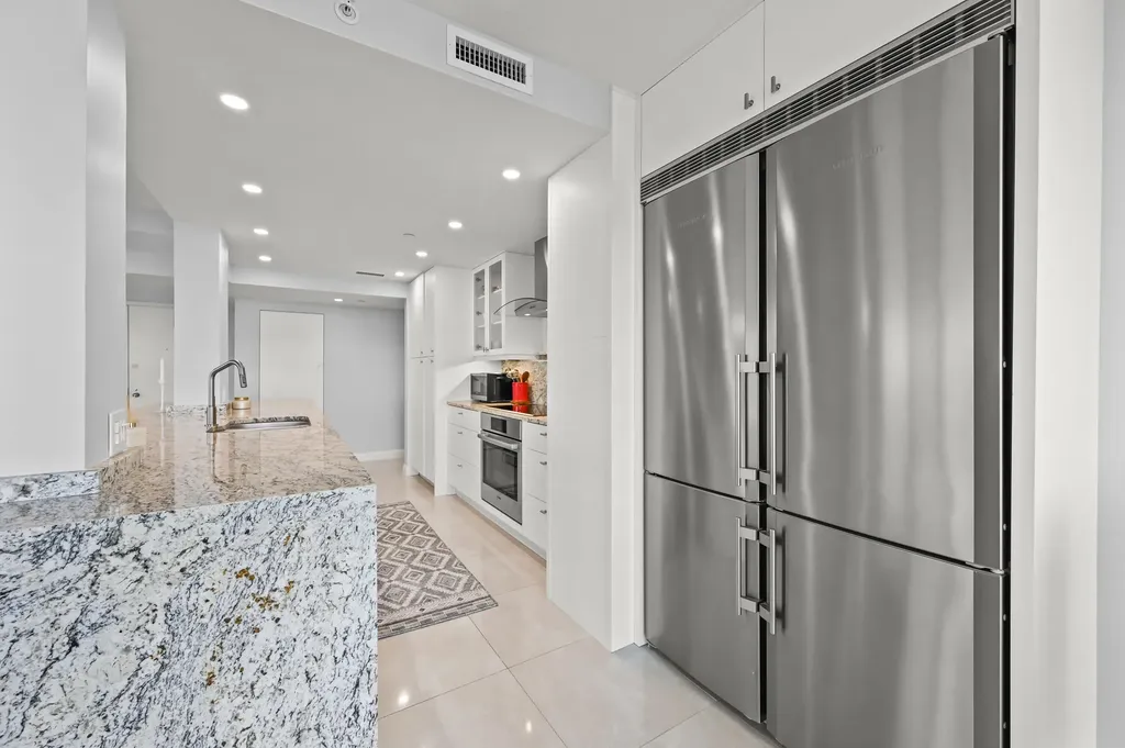 4000 N Ocean Drive Singer Island FL 33404