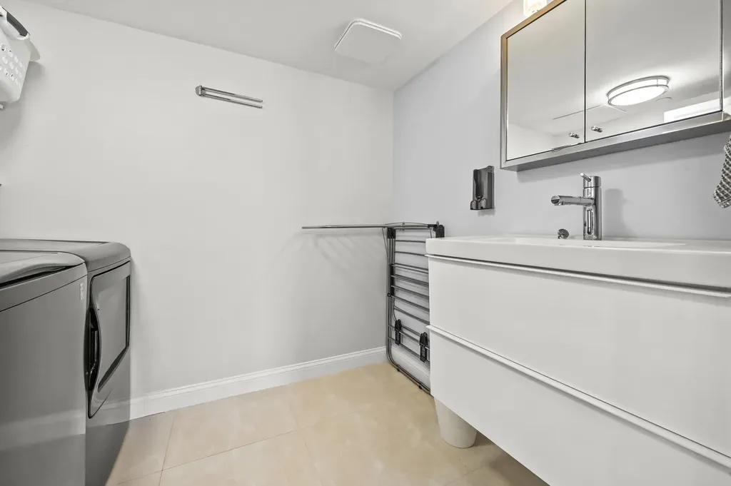 4000 N Ocean Drive Singer Island FL 33404