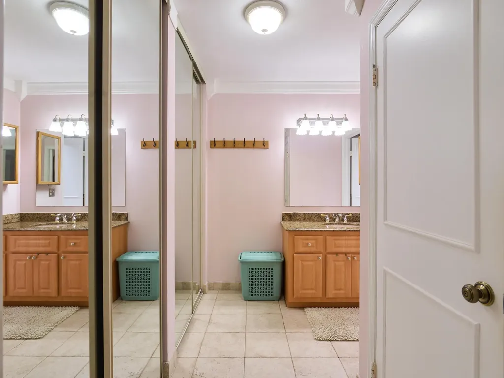563 Brackenwood Place Palm Beach Gardens FL 33418