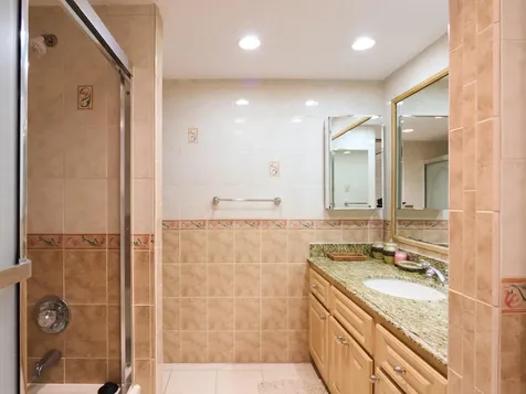 563 Brackenwood Place Palm Beach Gardens FL 33418