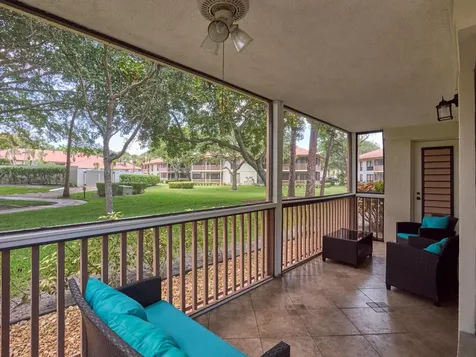 563 Brackenwood Place Palm Beach Gardens FL 33418