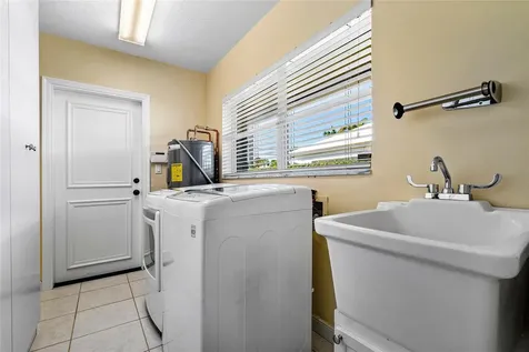 976 SW Mulberry Way Boca Raton FL 33486