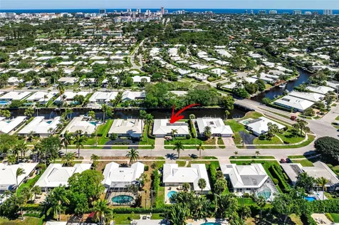 976 SW Mulberry Way Boca Raton FL 33486