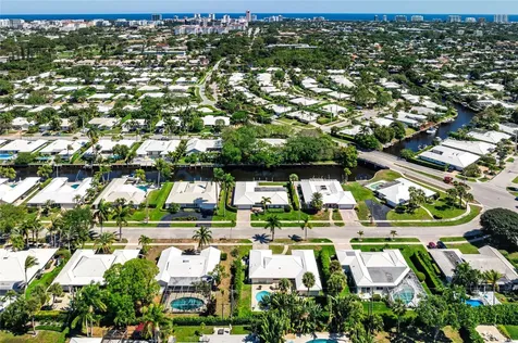 976 SW Mulberry Way Boca Raton FL 33486
