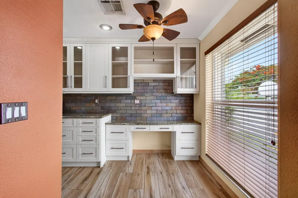 2830 SW 15th Street Delray Beach FL 33445