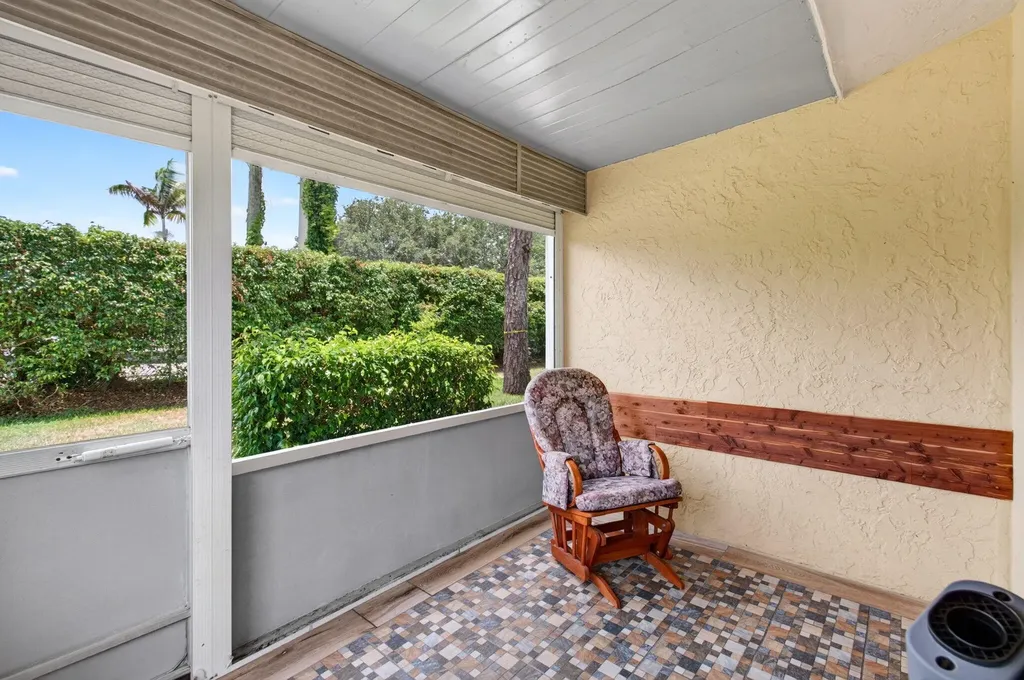 2830 SW 15th Street Delray Beach FL 33445