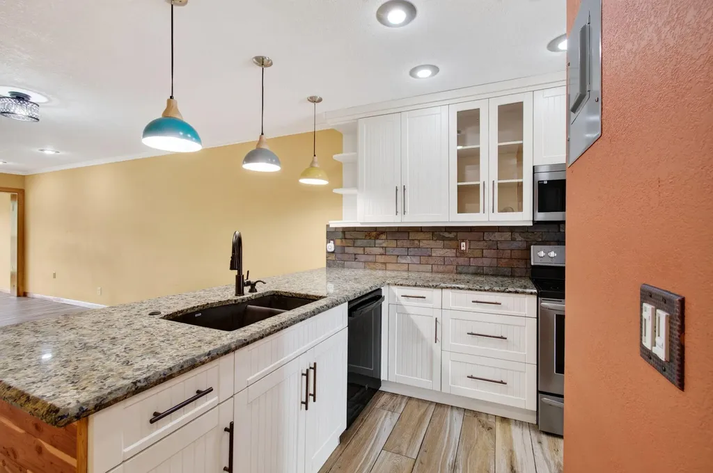 2830 SW 15th Street Delray Beach FL 33445