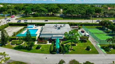 2830 SW 15th Street Delray Beach FL 33445