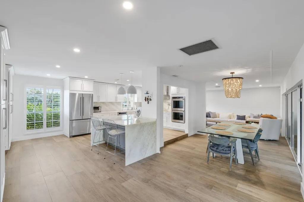 418 Oyster Road North Palm Beach FL 33408