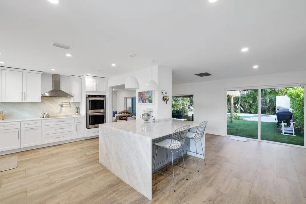 418 Oyster Road North Palm Beach FL 33408