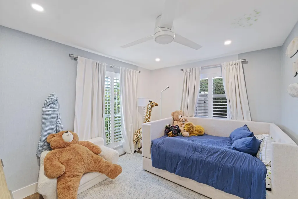 418 Oyster Road North Palm Beach FL 33408