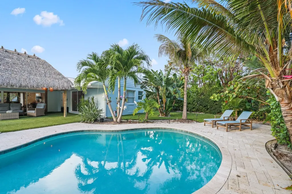 418 Oyster Road North Palm Beach FL 33408