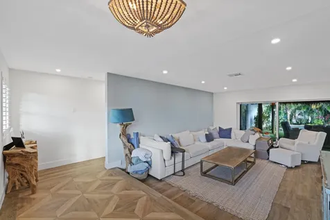 418 Oyster Road North Palm Beach FL 33408