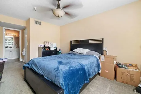 117 Yacht Club Way Hypoluxo FL 33462