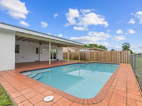 5317 SW 120th Avenue Cooper City FL 33330