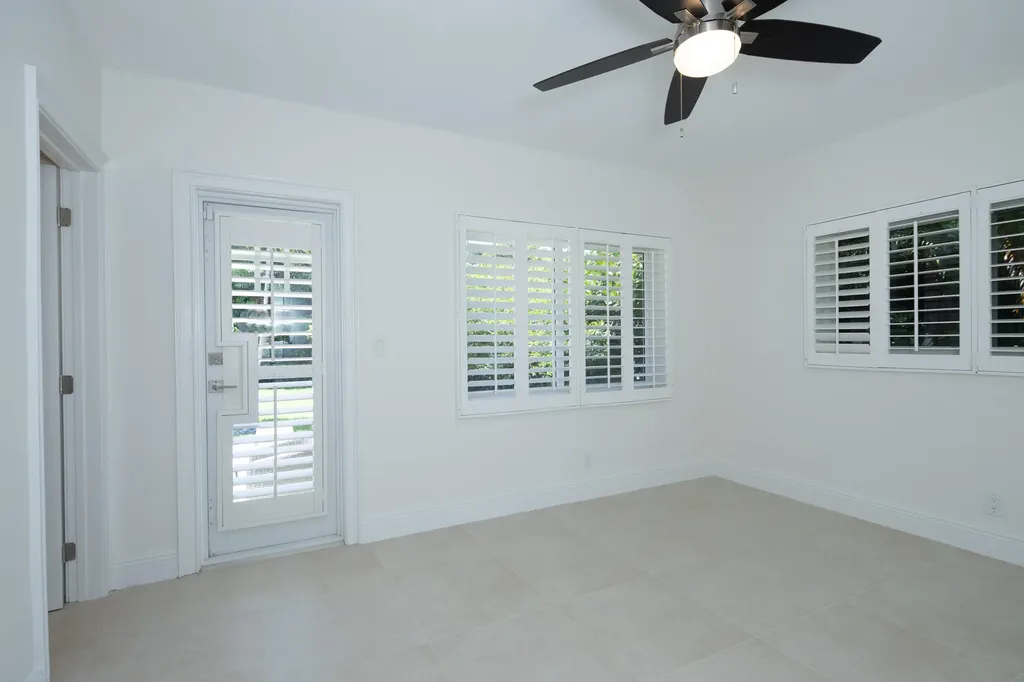 1635 Seabreeze Boulevard Fort Lauderdale FL 33316
