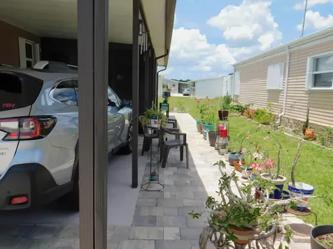 527 Tropical Isle Circle Fort Pierce FL 34982