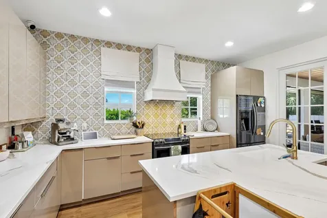 15 Wellesley Drive Lake Worth Beach FL 33460