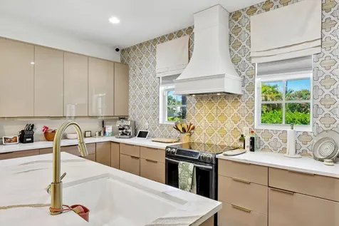 15 Wellesley Drive Lake Worth Beach FL 33460