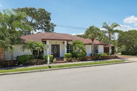 15 Wellesley Drive Lake Worth Beach FL 33460
