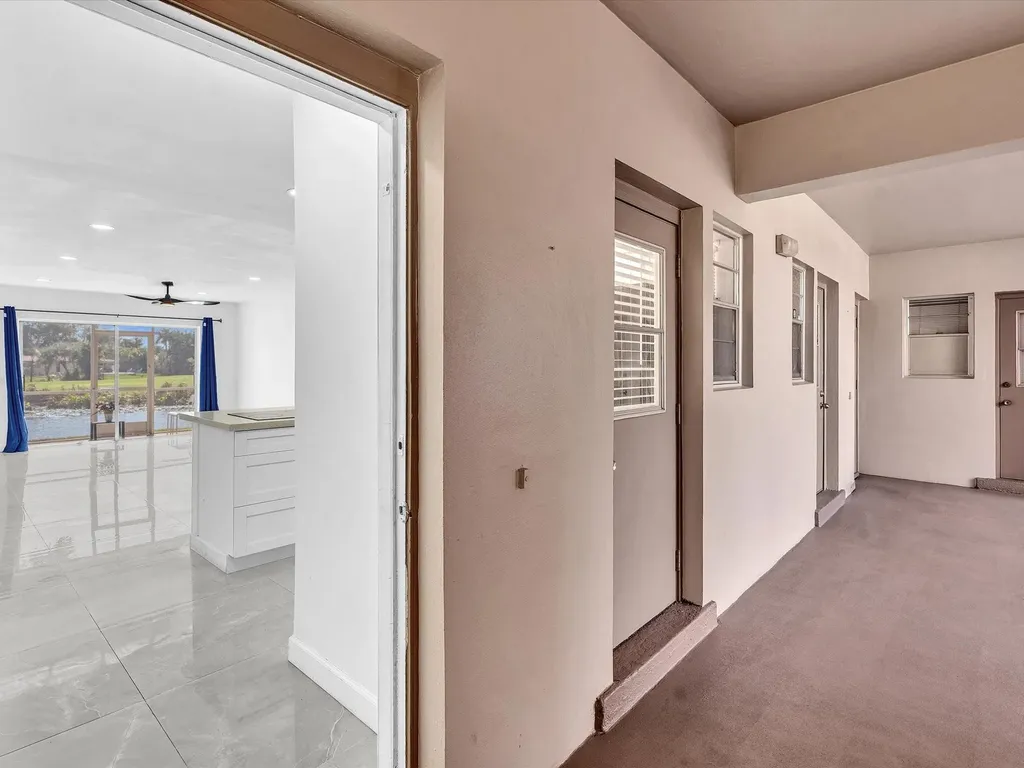 2451 SW 82nd Avenue Davie FL 33324