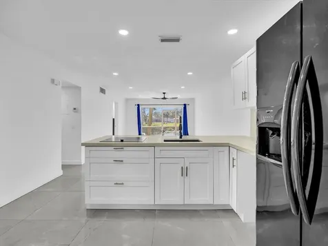 2451 SW 82nd Avenue Davie FL 33324