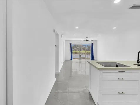 2451 SW 82nd Avenue Davie FL 33324