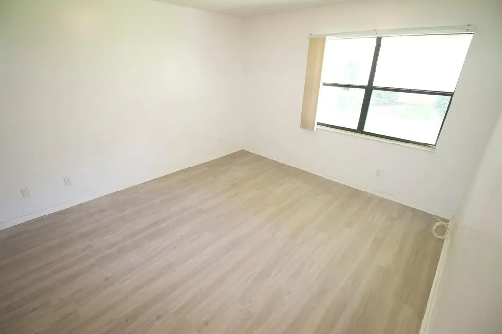 3820 Harwood Street West Palm Beach FL 33403