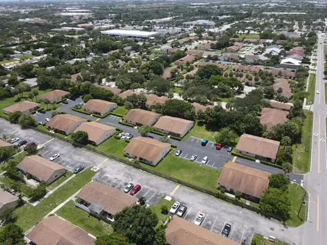 3820 Harwood Street West Palm Beach FL 33403