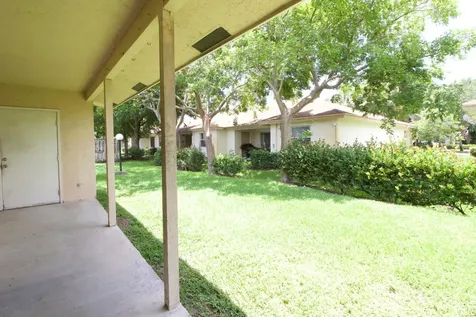 3820 Harwood Street West Palm Beach FL 33403