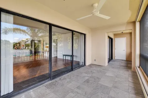 1036 Us Highway 1 North Palm Beach FL 33408