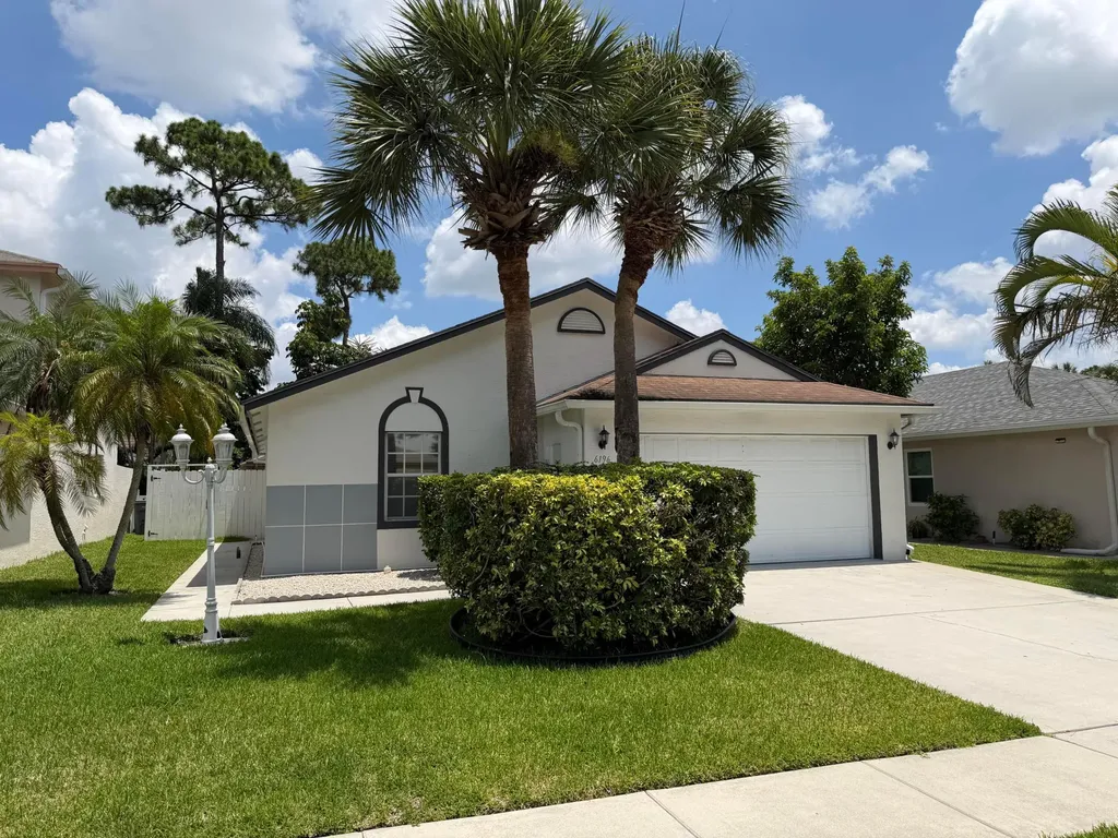 6196 Azalea Circle West Palm Beach FL 33415