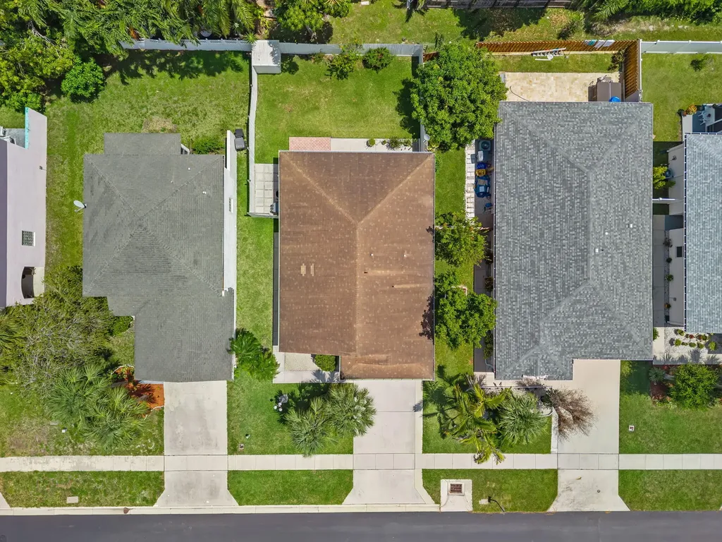 6196 Azalea Circle West Palm Beach FL 33415