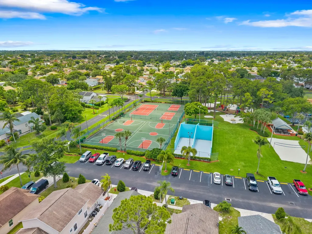 6196 Azalea Circle West Palm Beach FL 33415