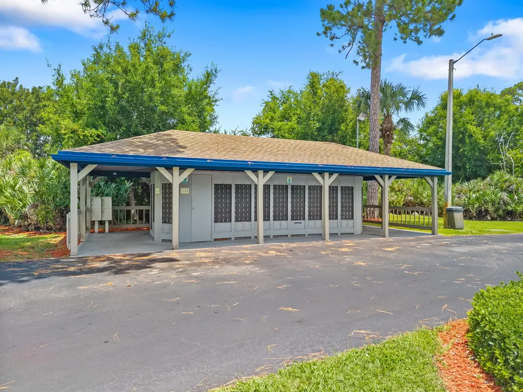 6196 Azalea Circle West Palm Beach FL 33415