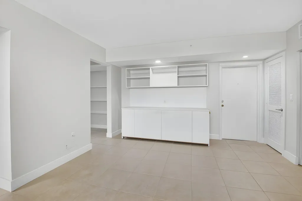 7786 Lakeside Boulevard Boca Raton FL 33434