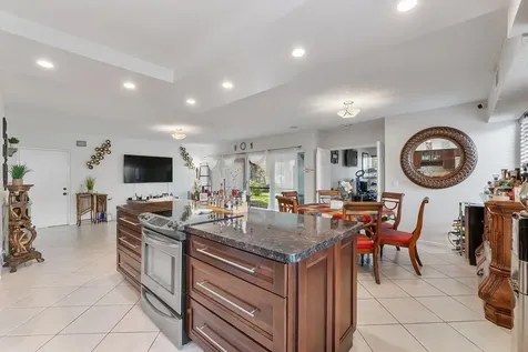 6237 Old Court Road Boca Raton FL 33433