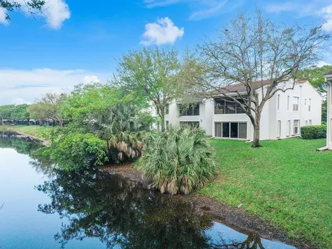 6237 Old Court Road Boca Raton FL 33433