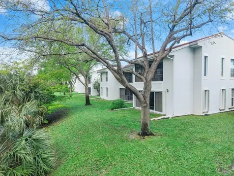 6237 Old Court Road Boca Raton FL 33433