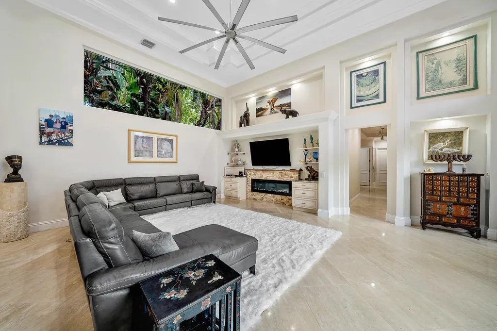 6595 NW 32nd Terrace Boca Raton FL 33496