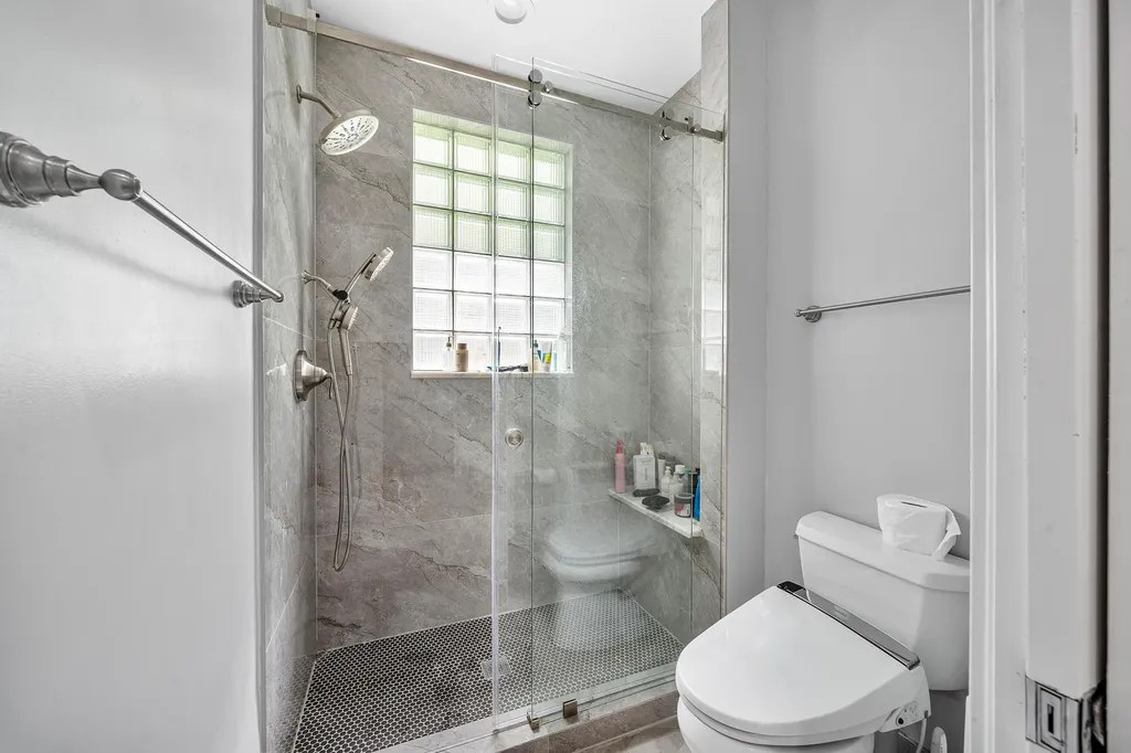 6595 NW 32nd Terrace Boca Raton FL 33496