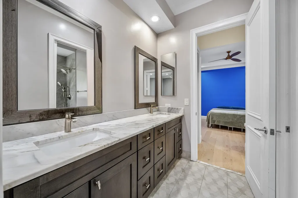 6595 NW 32nd Terrace Boca Raton FL 33496