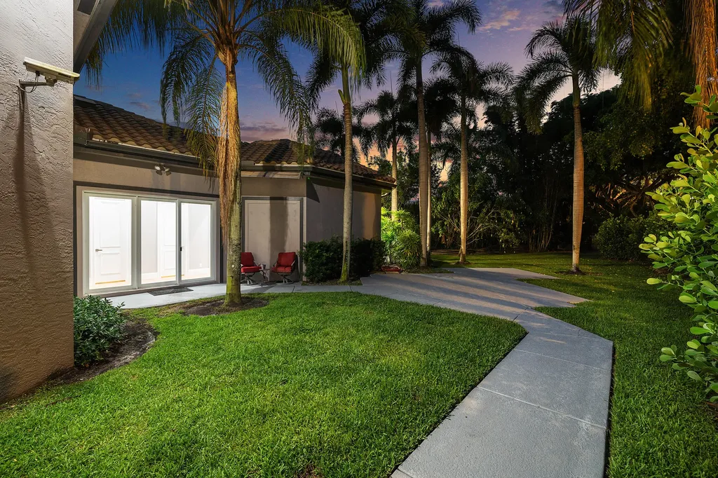 6595 NW 32nd Terrace Boca Raton FL 33496