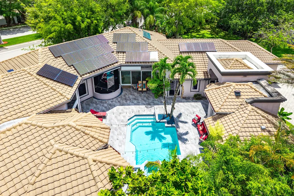 6595 NW 32nd Terrace Boca Raton FL 33496